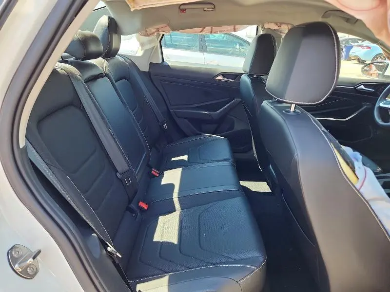 2023 VOLKSWAGEN JETTA SEL  