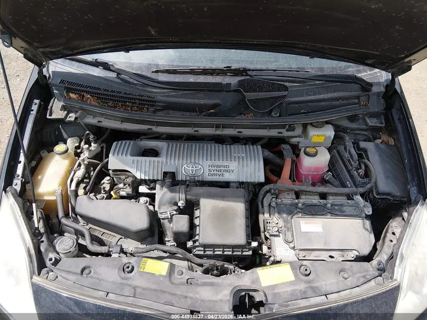2013 TOYOTA PRIUS TWO