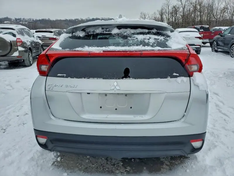 2020 MITSUBISHI ECLIPSE CROSS ES  
