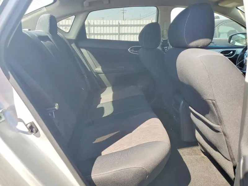 2015 NISSAN SENTRA SV  