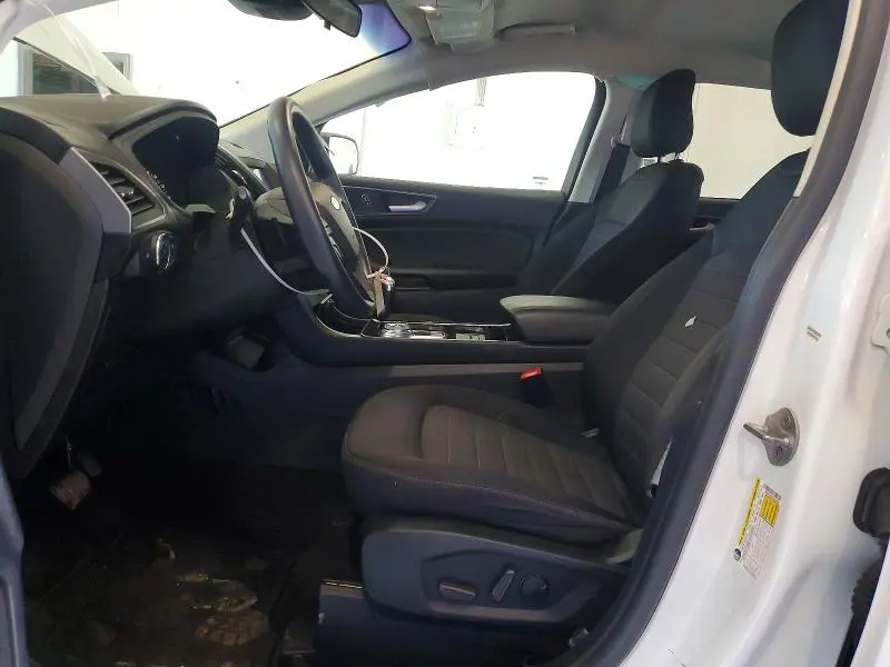 2020 FORD EDGE SE  