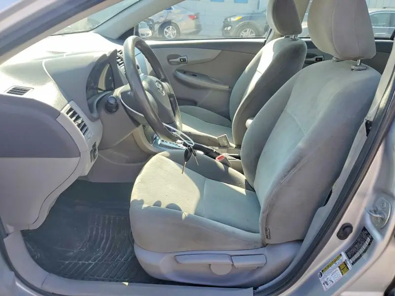 2010 TOYOTA COROLLA LE  