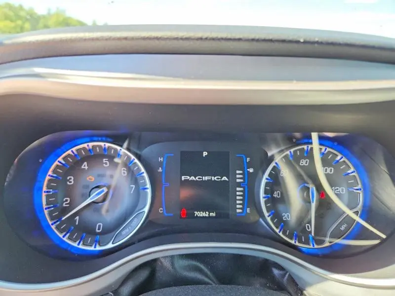 2020 CHRYSLER PACIFICA TOURING  