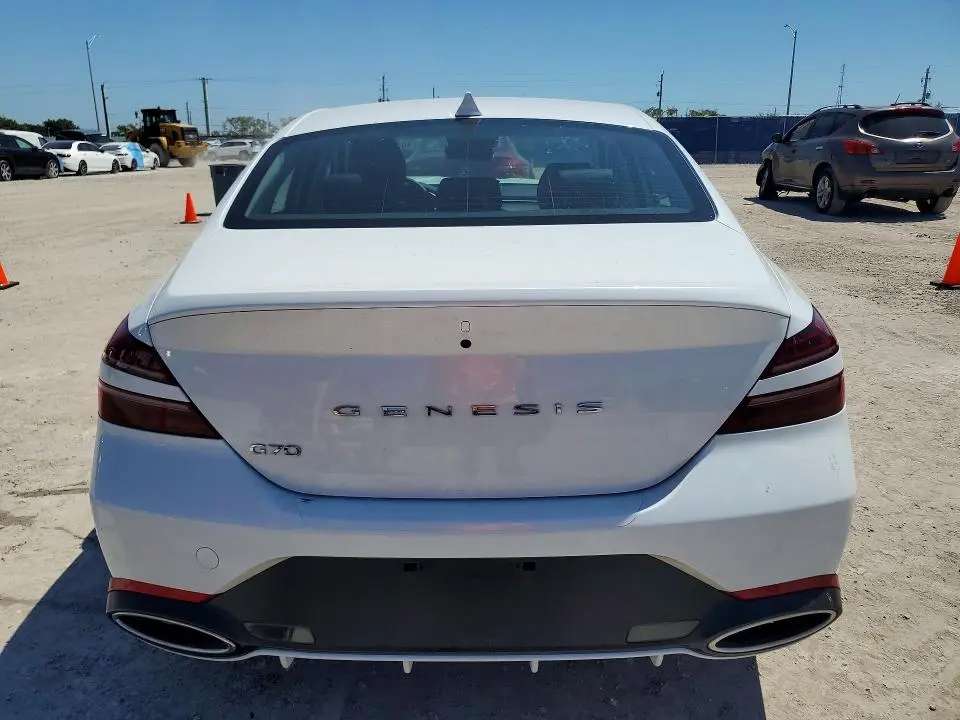2026 GENESIS G70 2.5T STANDARD  