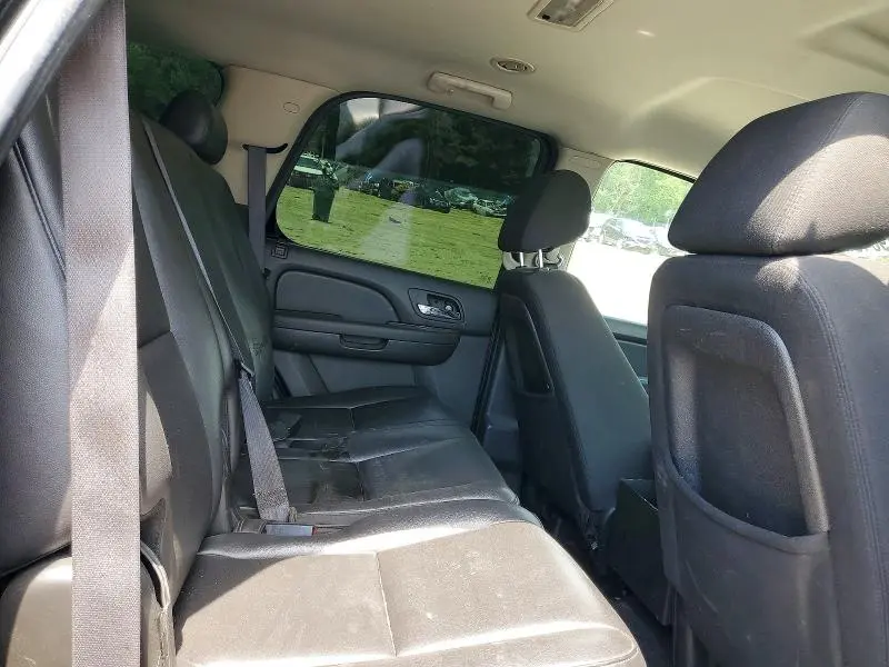 2010 CHEVROLET TAHOE C1500 LS  