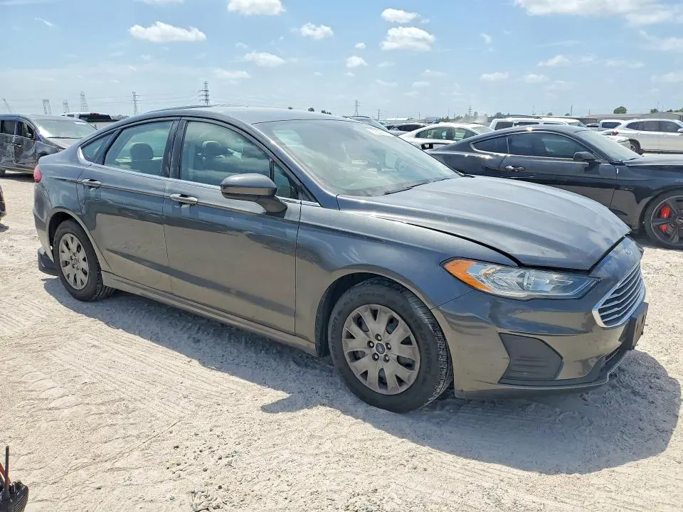 2019 FORD FUSION S  