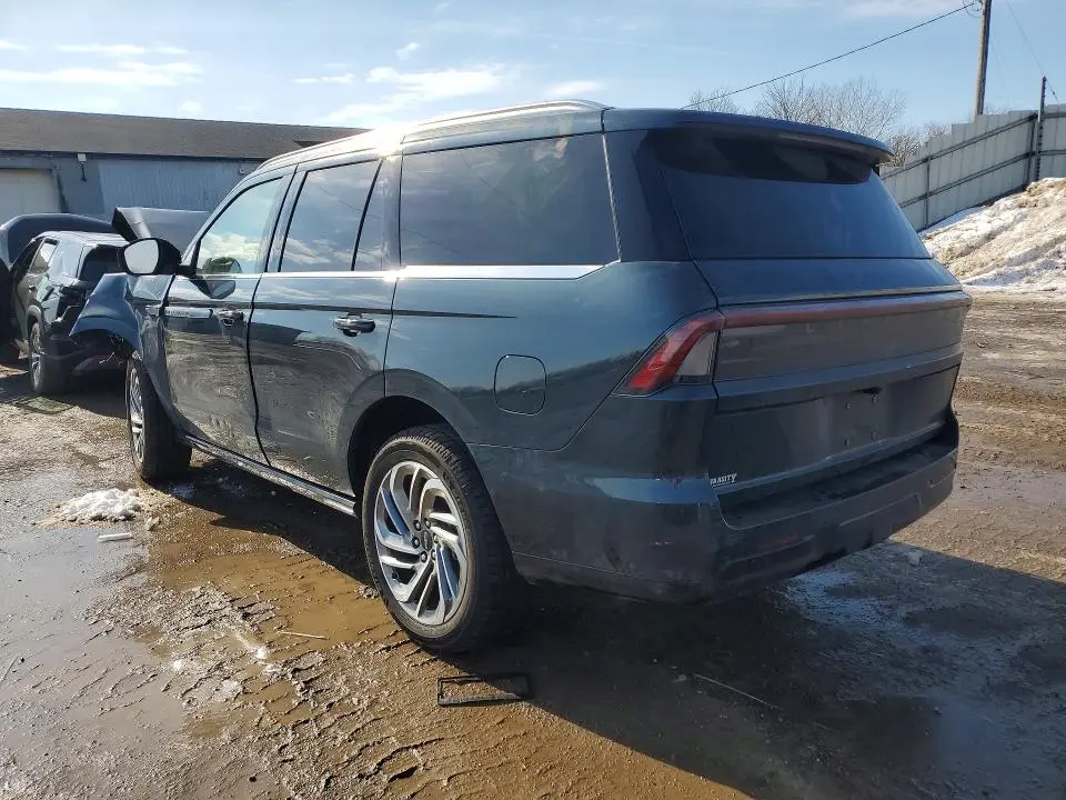 2025 LINCOLN NAVIGATOR RESERVE  