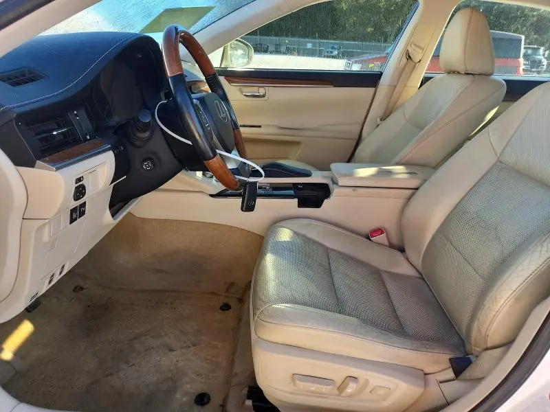 2013 LEXUS ES 300H  