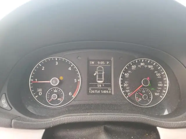 2013 VOLKSWAGEN PASSAT SE  