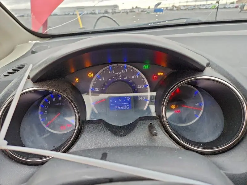 2013 HONDA FIT SPORT  