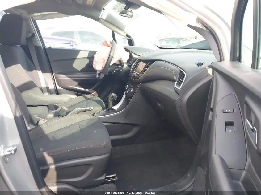 2020 CHEVROLET TRAX FWD LS