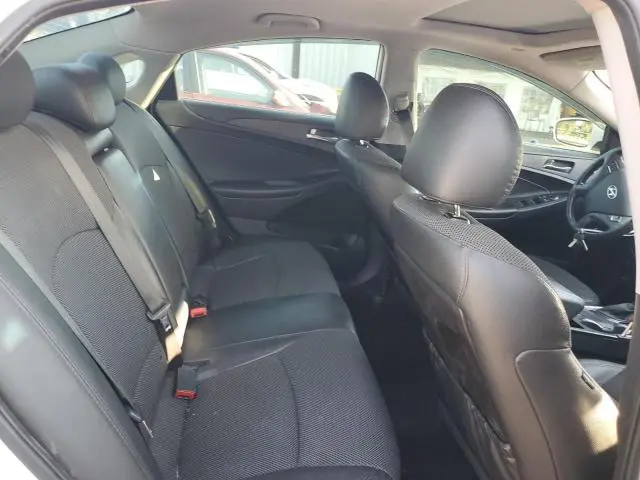 2013 HYUNDAI SONATA SE  