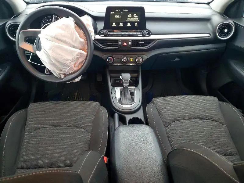 2021 KIA FORTE FE  