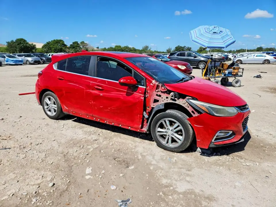 2017 CHEVROLET CRUZE LT  