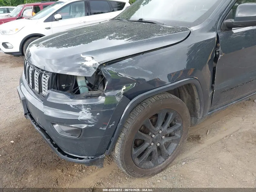 2017 JEEP GRAND CHEROKEE ALTITUDE 4X4