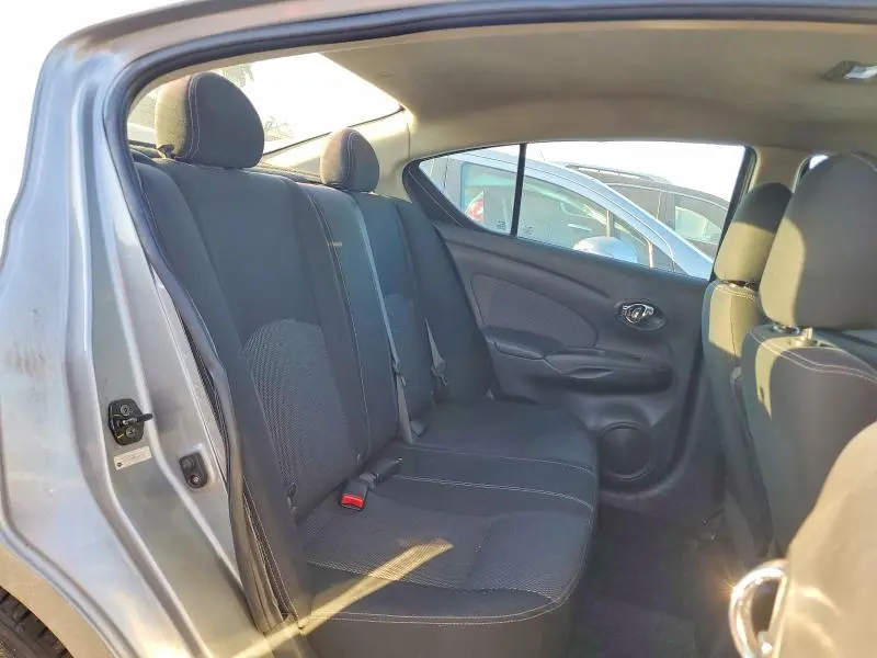 2014 NISSAN VERSA S  