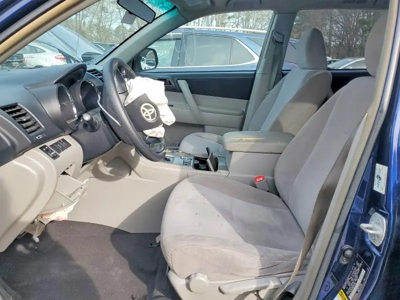 2012 TOYOTA HIGHLANDER BASE  