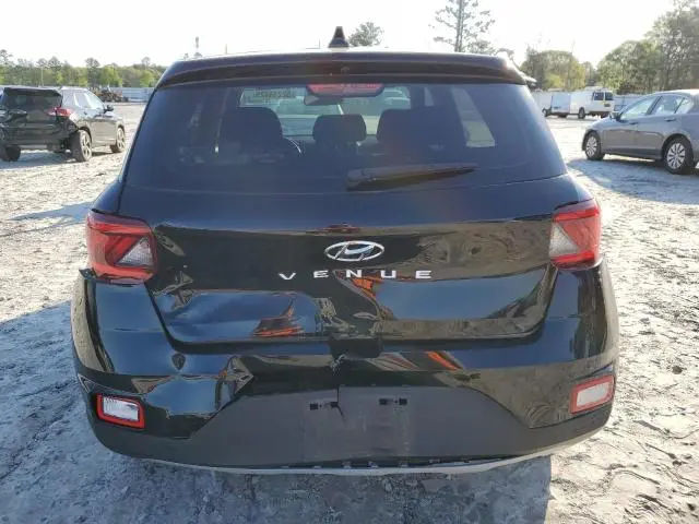 2022 HYUNDAI VENUE SE  