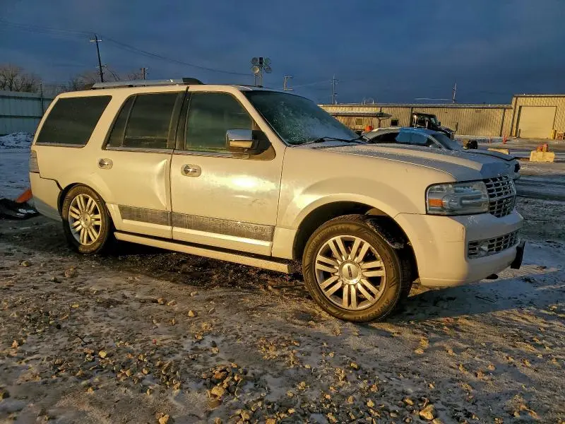2012 LINCOLN NAVIGATOR   