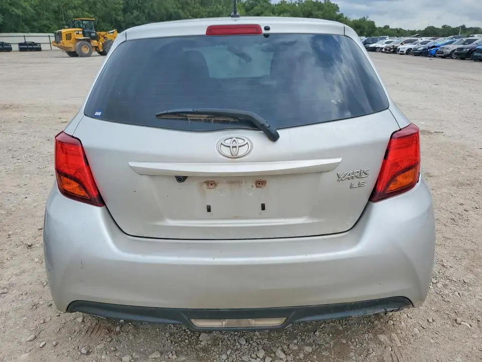 2016 TOYOTA YARIS 5-DOOR LE  