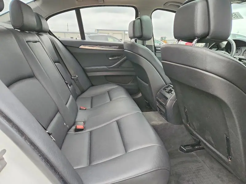 2012 BMW 528 XI  