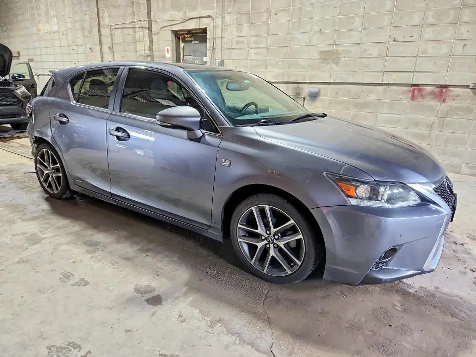 2017 LEXUS CT 200  