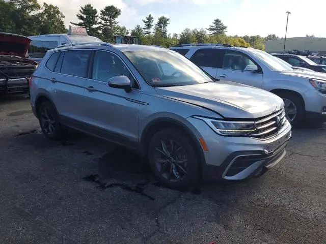 2022 VOLKSWAGEN TIGUAN SE  