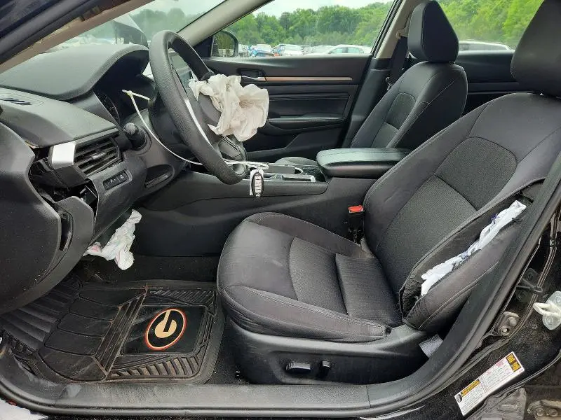 2021 NISSAN ALTIMA SV  