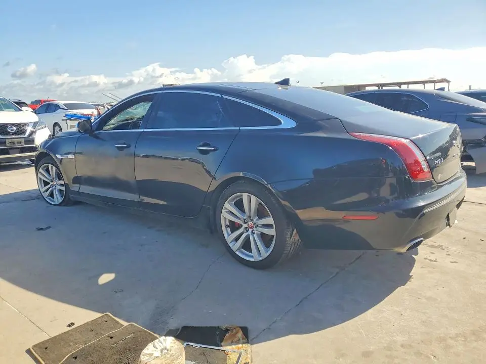 2015 JAGUAR XJL PORTFOLIO  