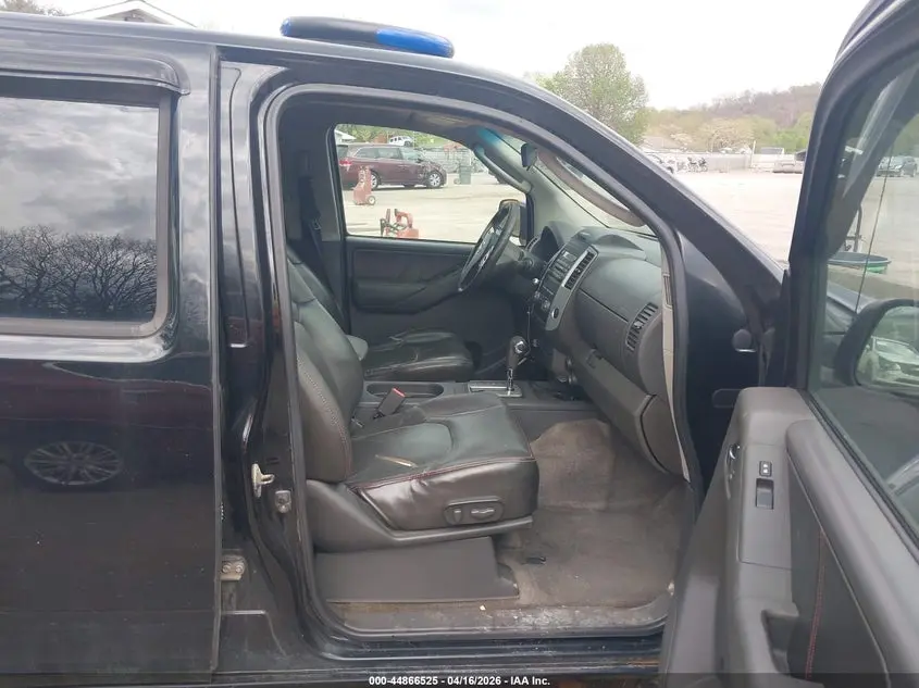 2010 NISSAN FRONTIER PRO-4X