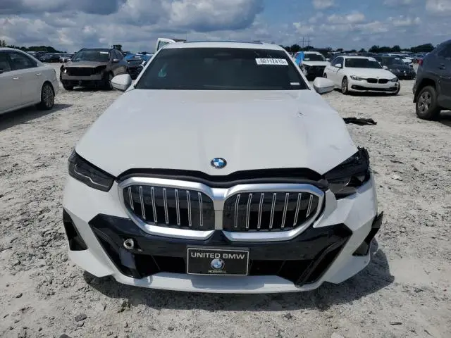 2024 BMW 540 XI  