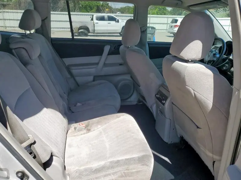 2013 TOYOTA HIGHLANDER BASE  
