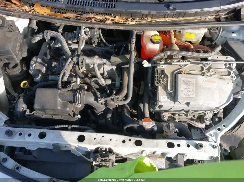 2016 TOYOTA PRIUS C ONE