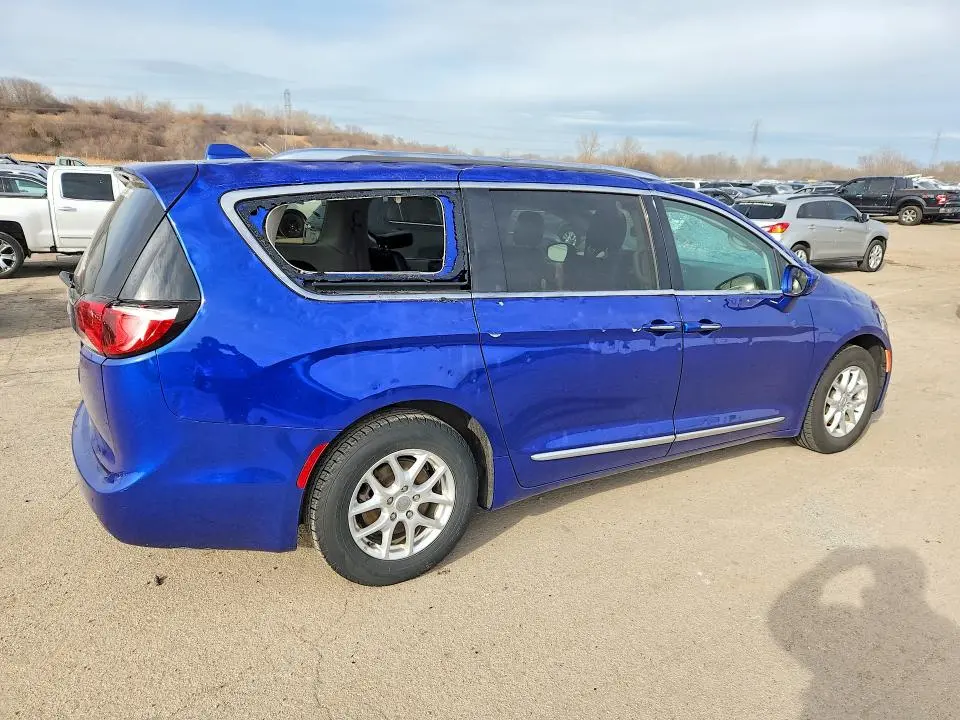 2020 CHRYSLER PACIFICA TOURING L  