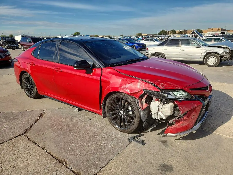 2024 TOYOTA CAMRY XSE  