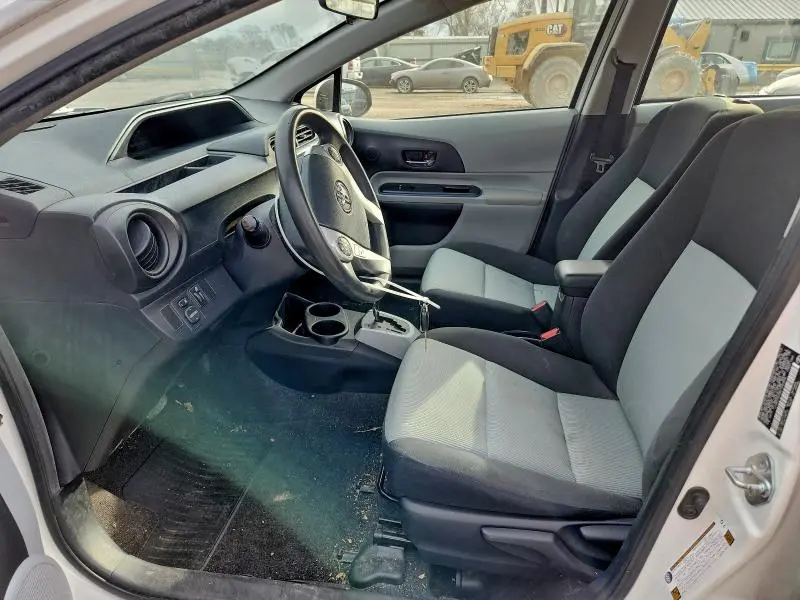 2013 TOYOTA PRIUS C TWO  