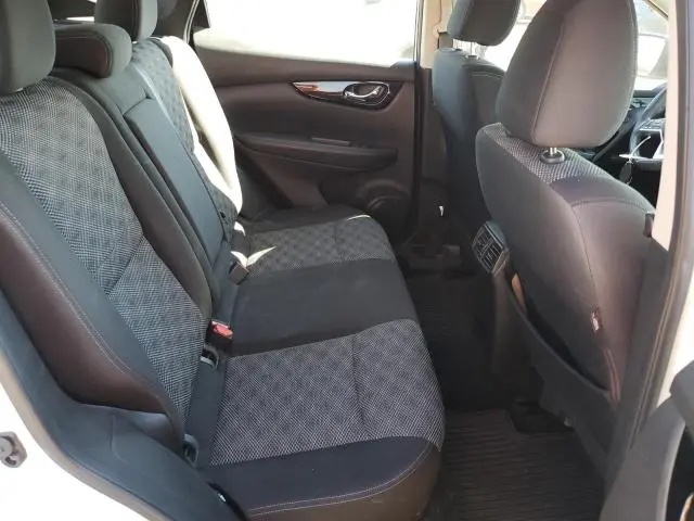 2017 NISSAN ROGUE SPORT S  