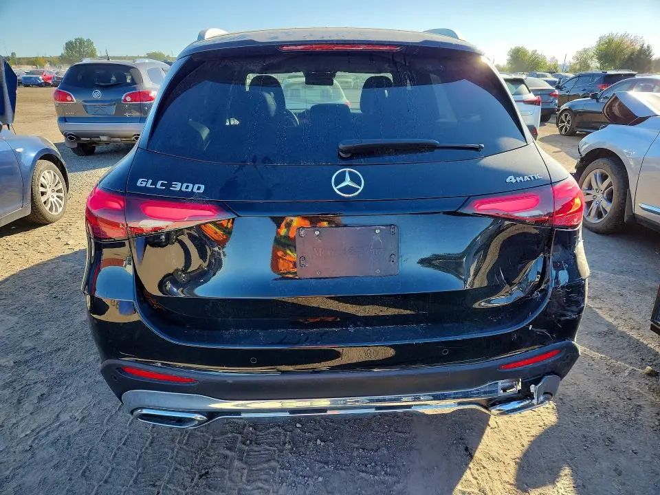 2025 MERCEDES-BENZ GLC 300 4MATIC  