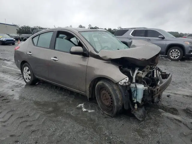 2013 NISSAN VERSA S  