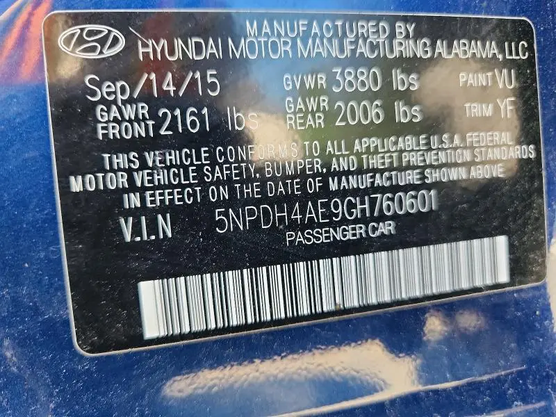 2016 HYUNDAI ELANTRA SE  