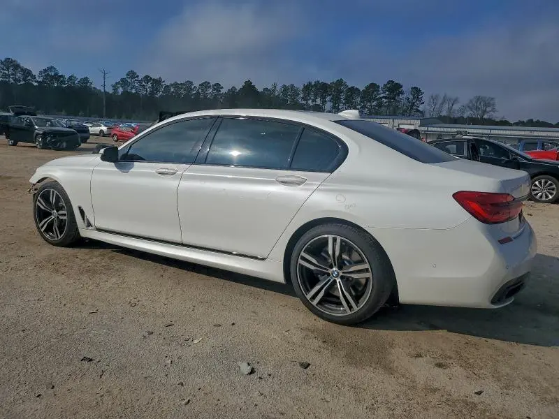 2019 BMW 740 I  