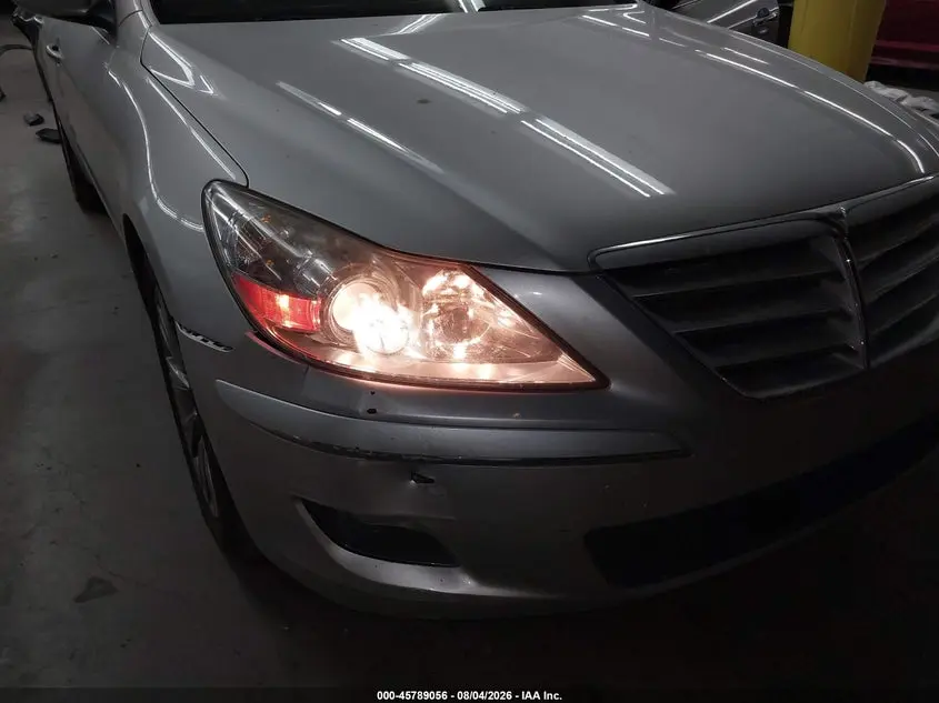 2011 HYUNDAI GENESIS 3.8