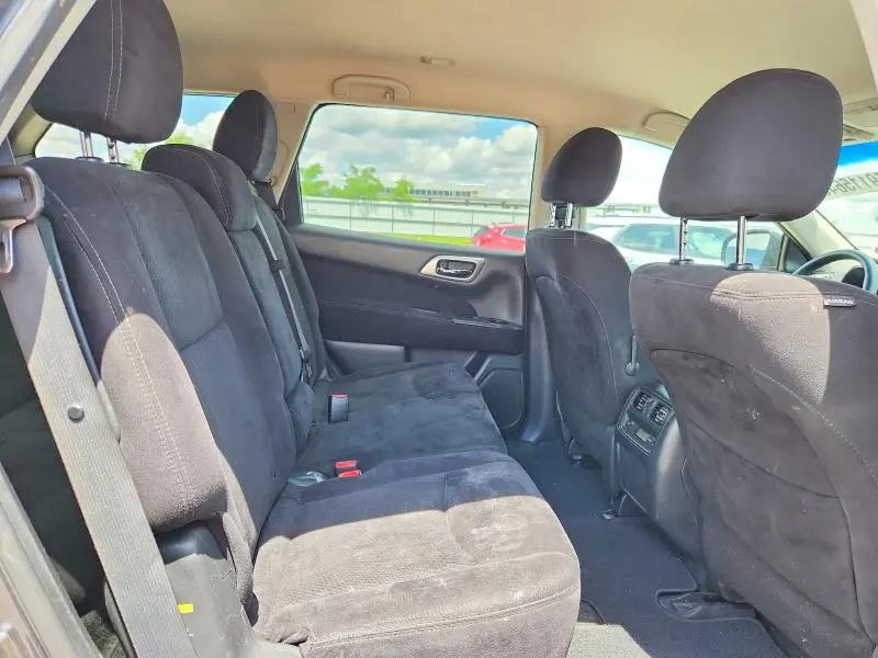 2014 NISSAN PATHFINDER S  