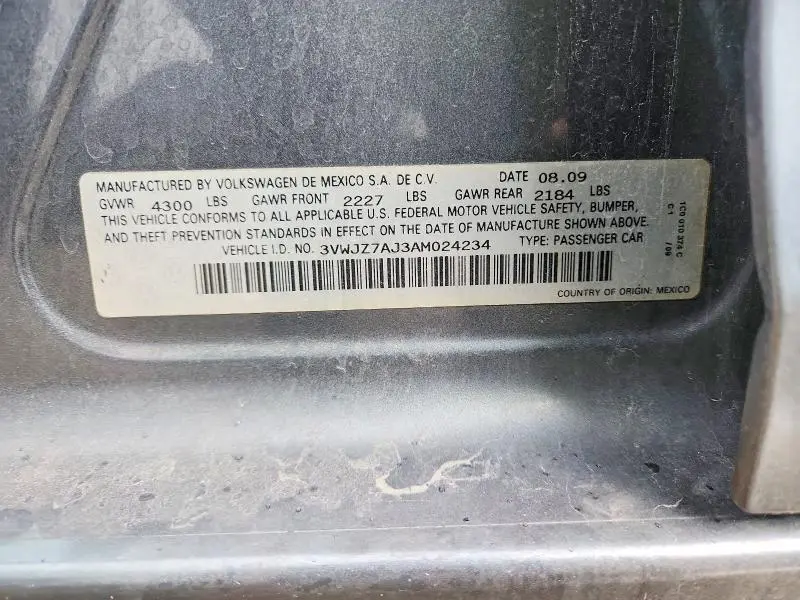 2010 VOLKSWAGEN JETTA S  