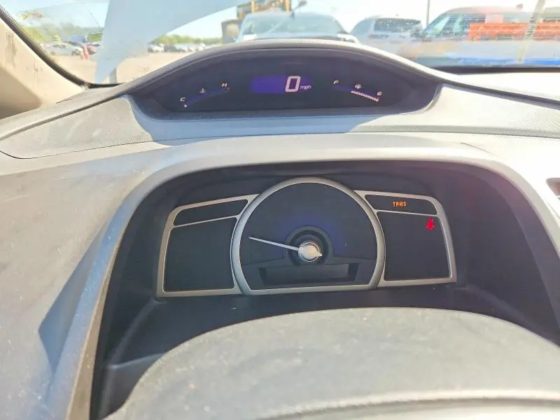 2011 HONDA CIVIC LX  
