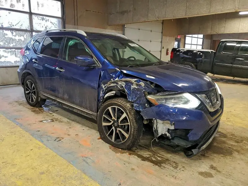 2017 NISSAN ROGUE SV  