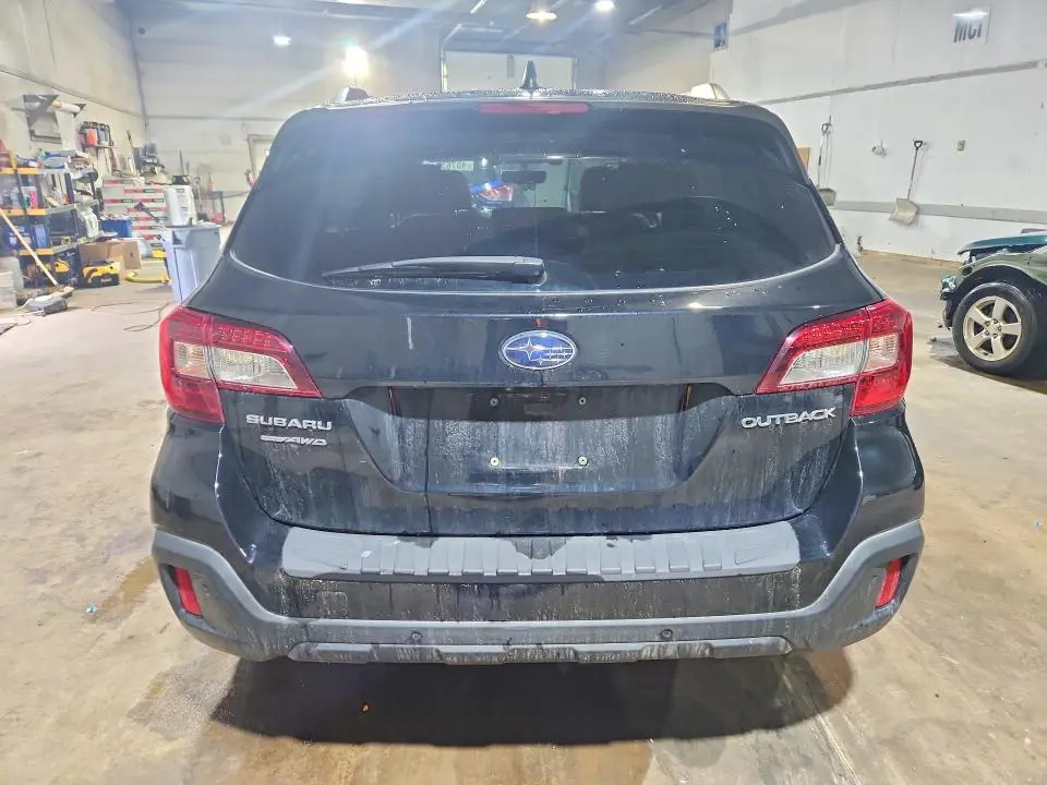 2018 SUBARU OUTBACK TOURING  