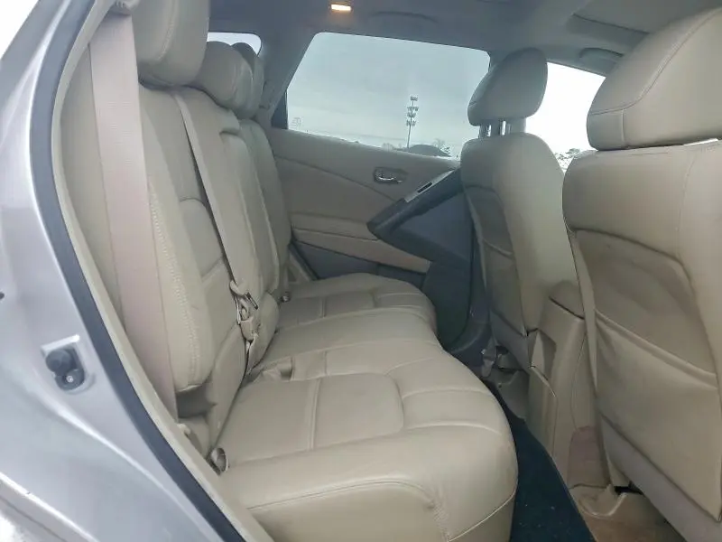 2012 NISSAN MURANO S  