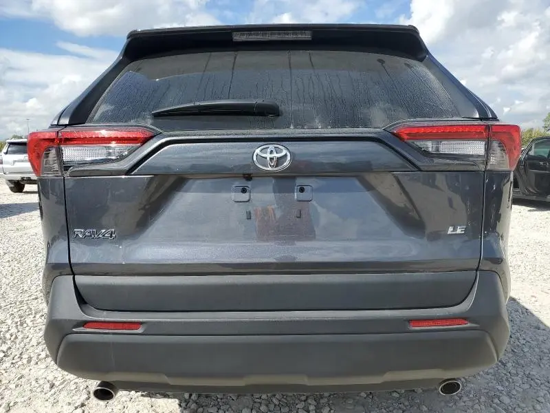 2022 TOYOTA RAV4 LE  