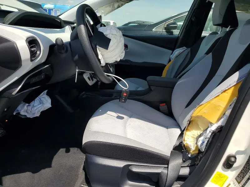 2016 TOYOTA PRIUS TWO ECO  